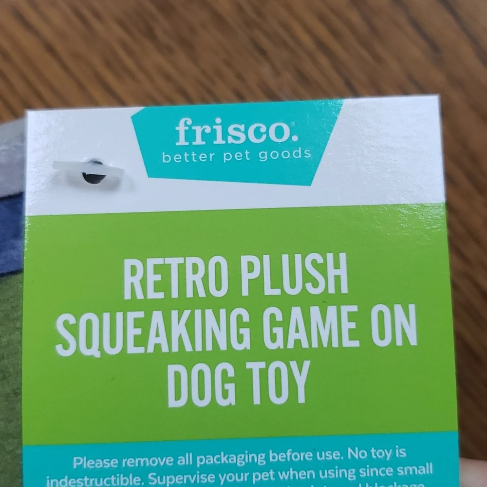 NWT Set Of 6 Ultimate Retro Theme Dog Toy Mix - Picture 11 of 13